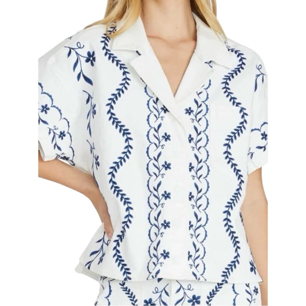 Driftwood Chloe Floral Embroidered Camp Shirt White & Navy Short Sleeve L